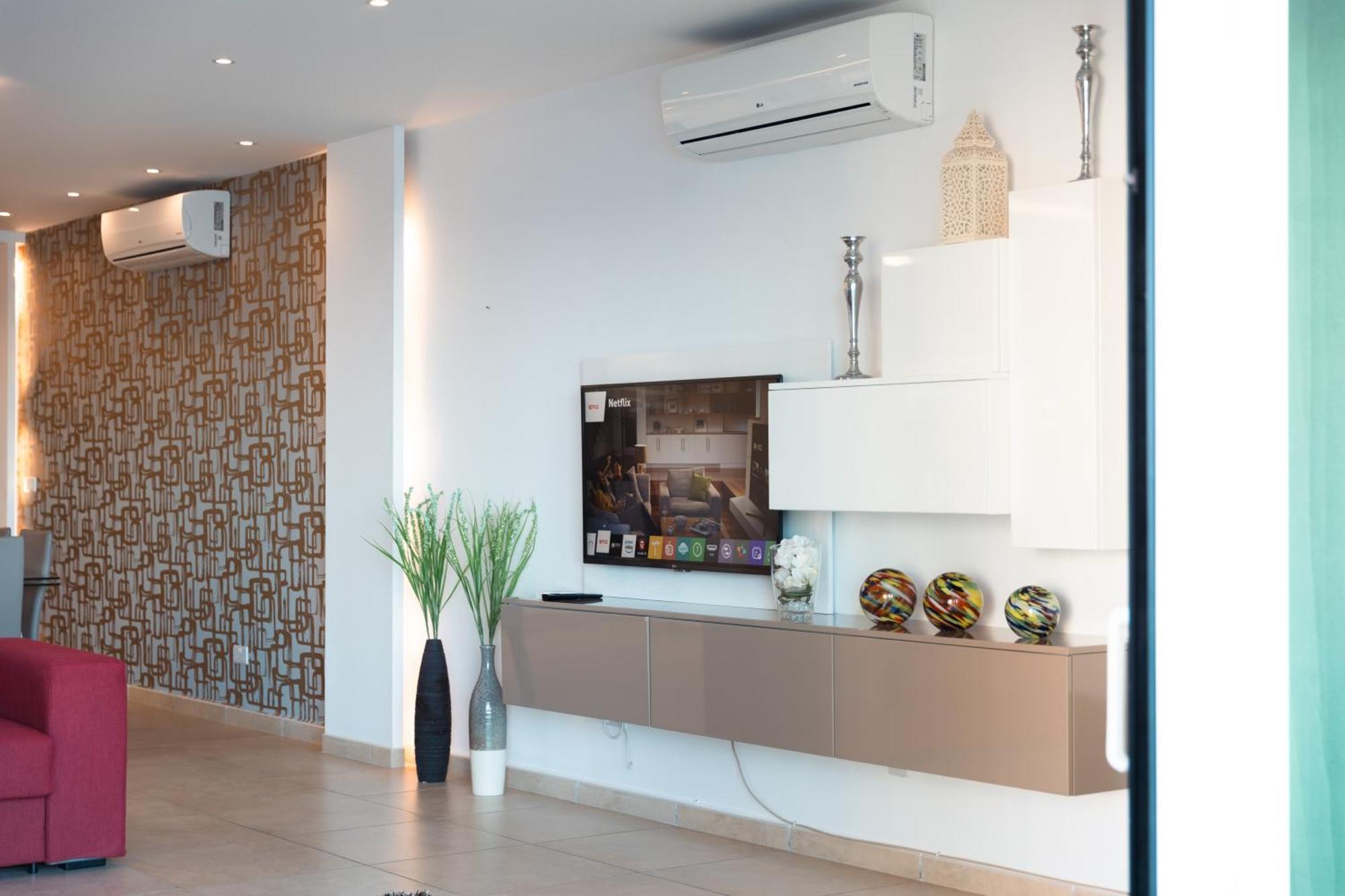 Luxury Seafront 3Br With Pool By Arcobnb Sliema Exterior photo