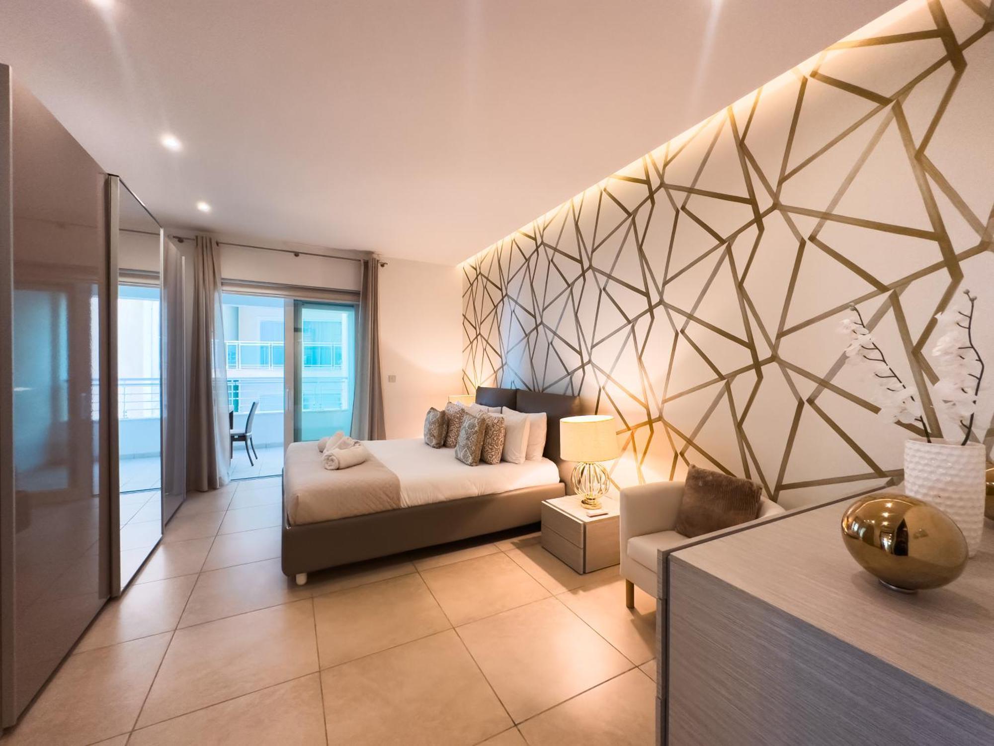 Luxury Seafront 3Br With Pool By Arcobnb Sliema Exterior photo