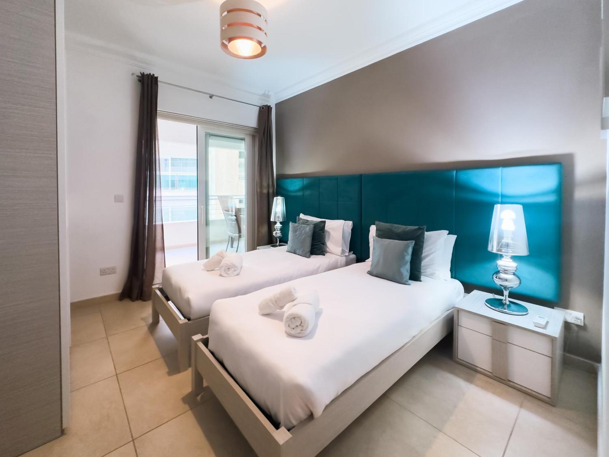 Luxury Seafront 3Br With Pool By Arcobnb Sliema Exterior photo